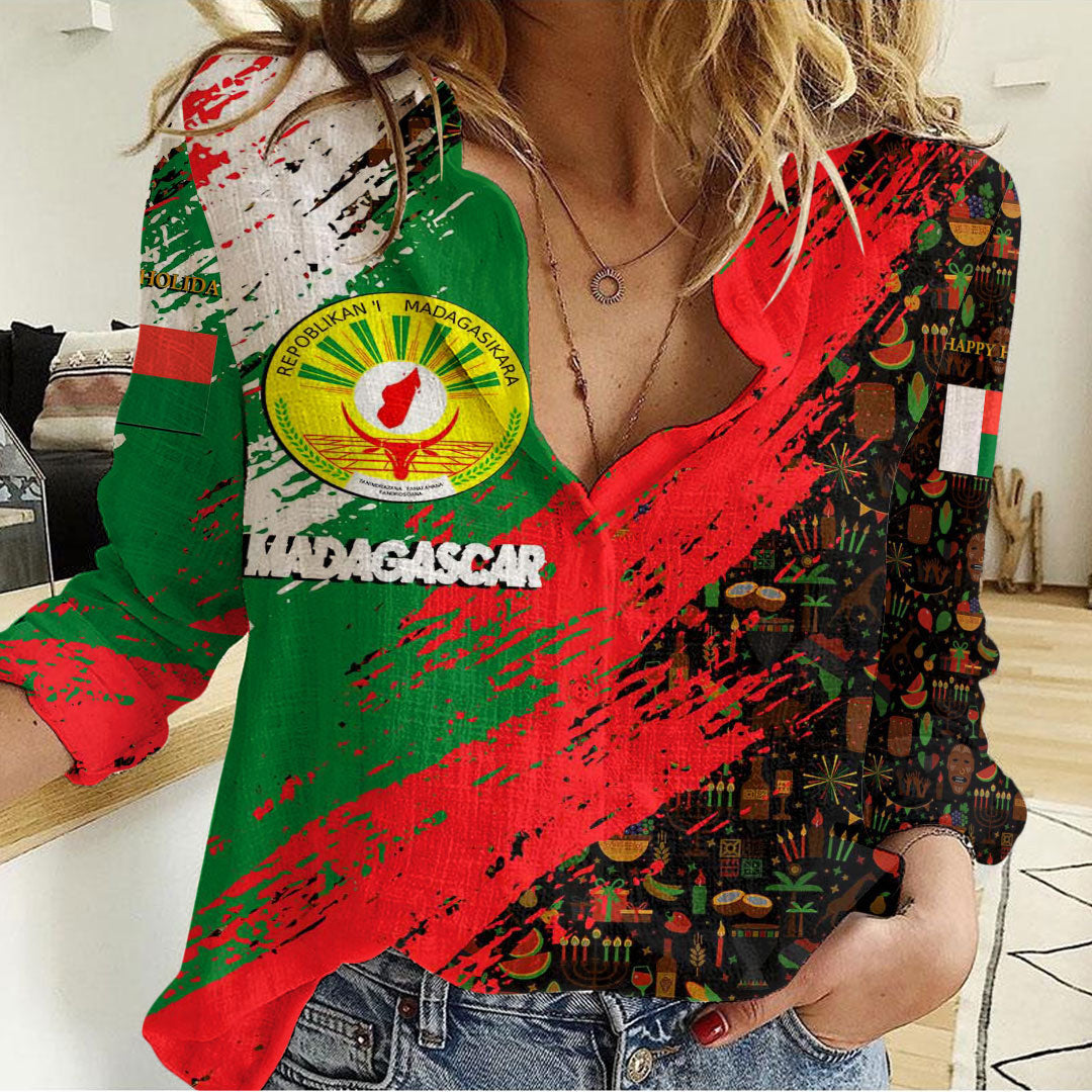 Clothing Madagascar Happy Kwanzaa Women's Casual Shirt