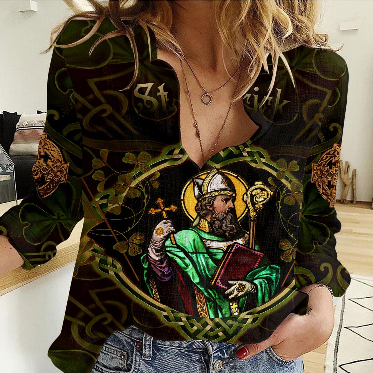 Clothing ST Patrick Day Yggdrasil Three Leaf Clover Celtic Style Women Casual Shirt