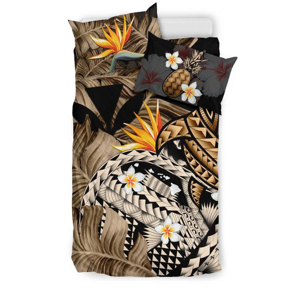 Kanaka Maoli (Hawaiian) Bedding Set, Polynesian Pineapple Banana Leaves Turtle Tattoo Gold