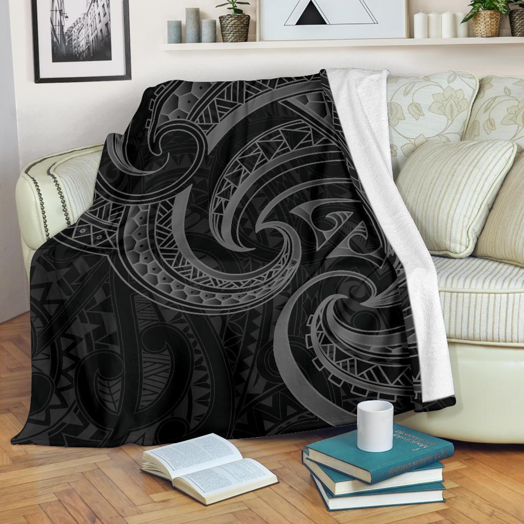 New Zealand Maori Mangopare Premium Blanket Polynesian Black
