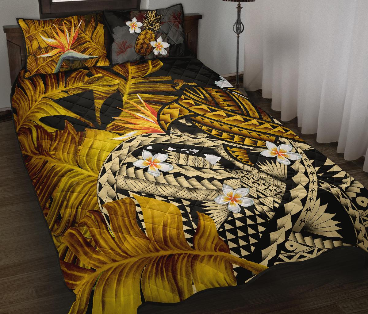 Kanaka Maoli (Hawaiian) Quilt Bed Set, Polynesian Pineapple Banana Leaves Turtle Tattoo Yellow