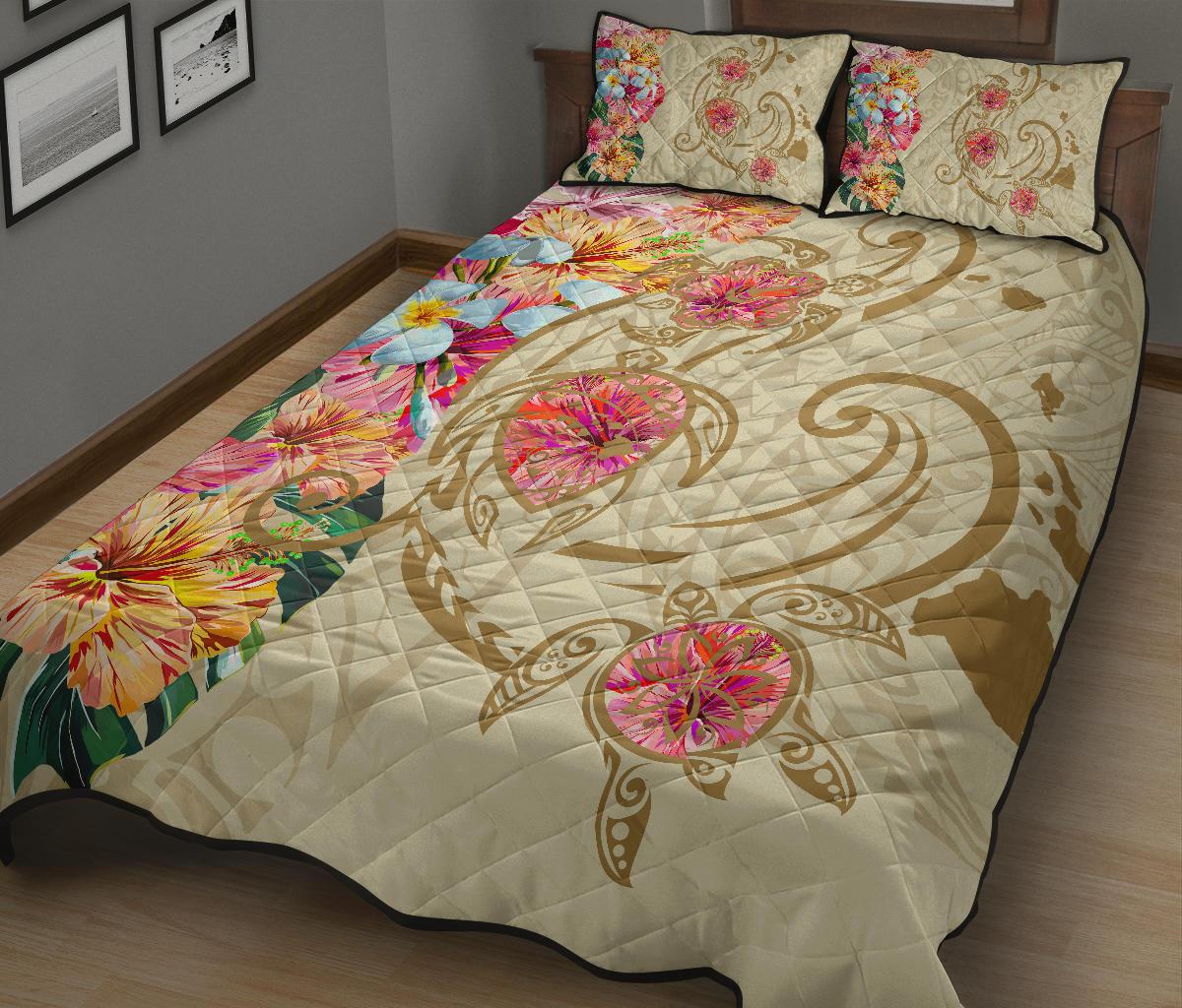 Hawaii Triple Marble Turtle Polynesian Hibiscus Quilt Bed Set AH Benjamin Style Beige