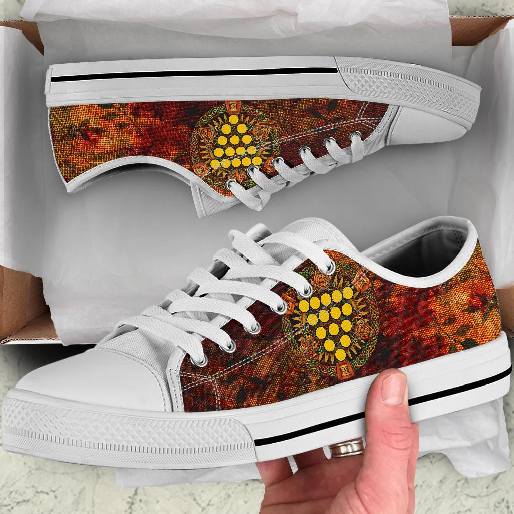 Cornwall Celtic Low Top Shoe Triangle Knotwork Autumn Style