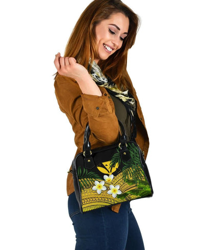 Kanaka Maoli Hawaiian Shoulder Handbag, Polynesian Plumeria Banana Leaves Yellow