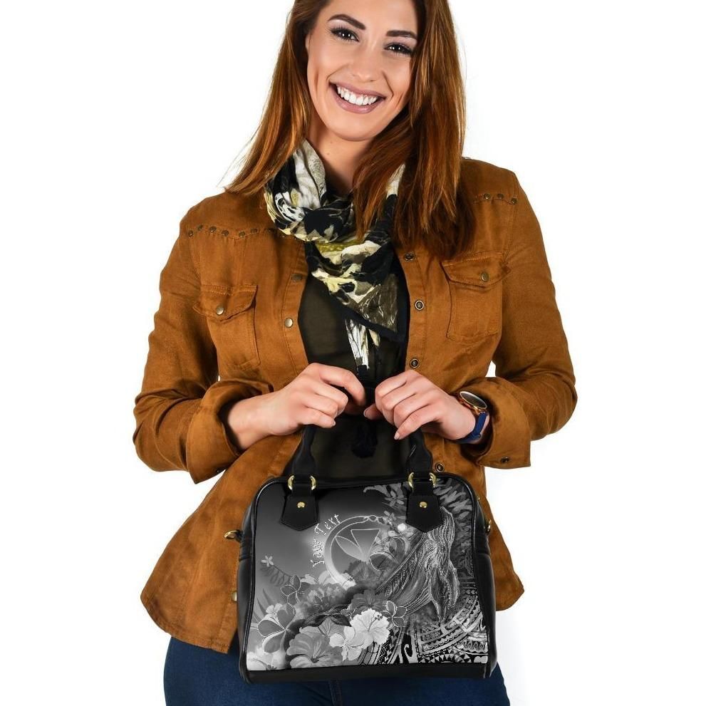 Polynesian Hawaii Custom Personalised Shoulder Handbags Kanaka Maoli Humpback Whale With Tropical Flowers White