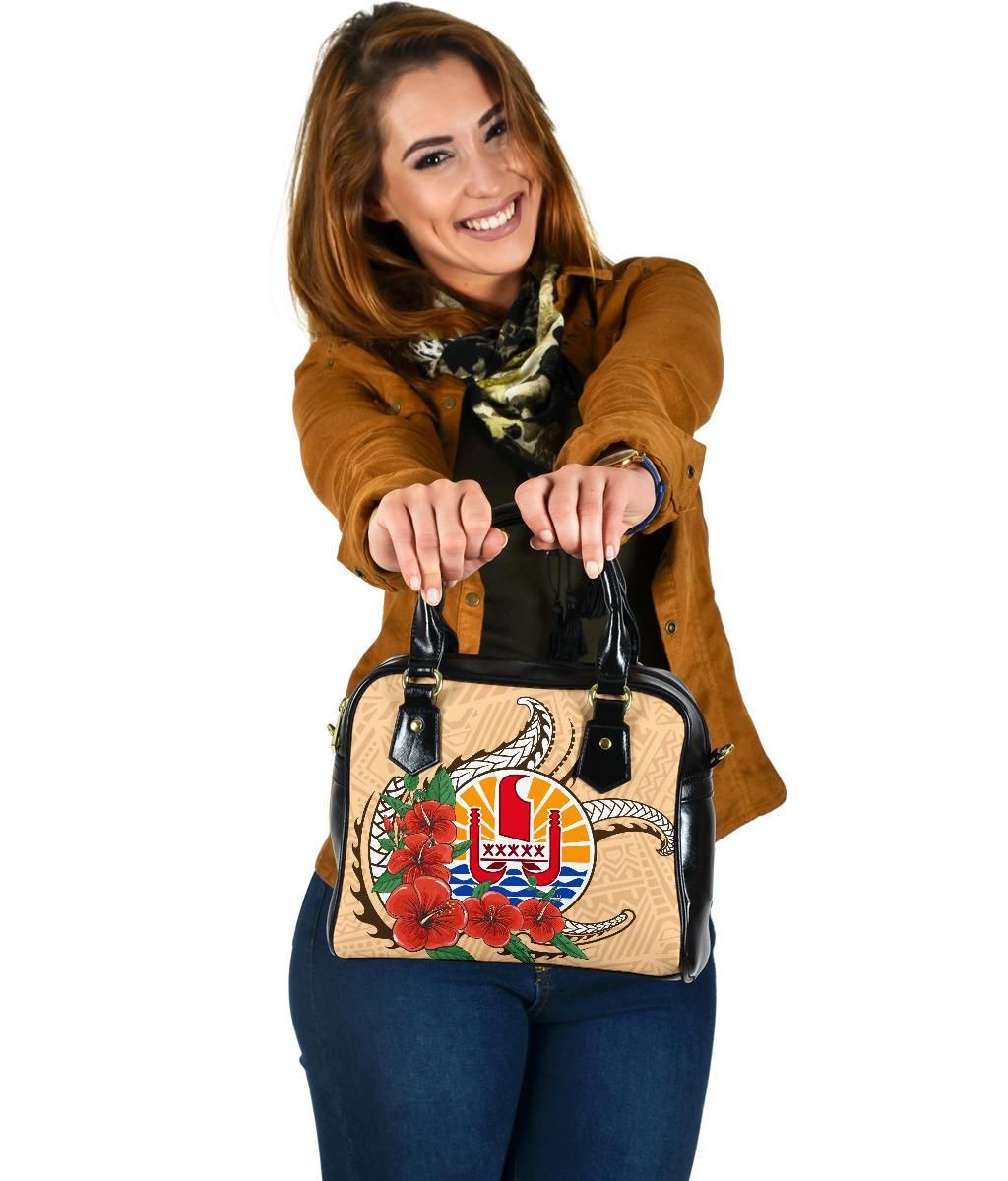 Tahiti Polynesian Shoulder Handbag Hibiscus Coat Of Arm Beige