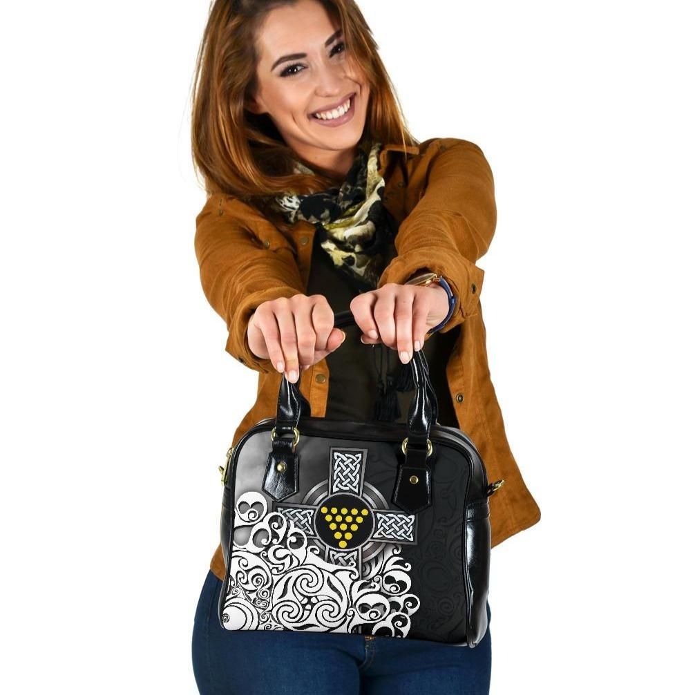 Cornwall Shoulder Handbag Duke Of Cornwall Flag With Celtic Cross