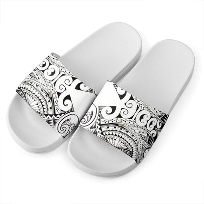 Polynesian Slide Sandals 37