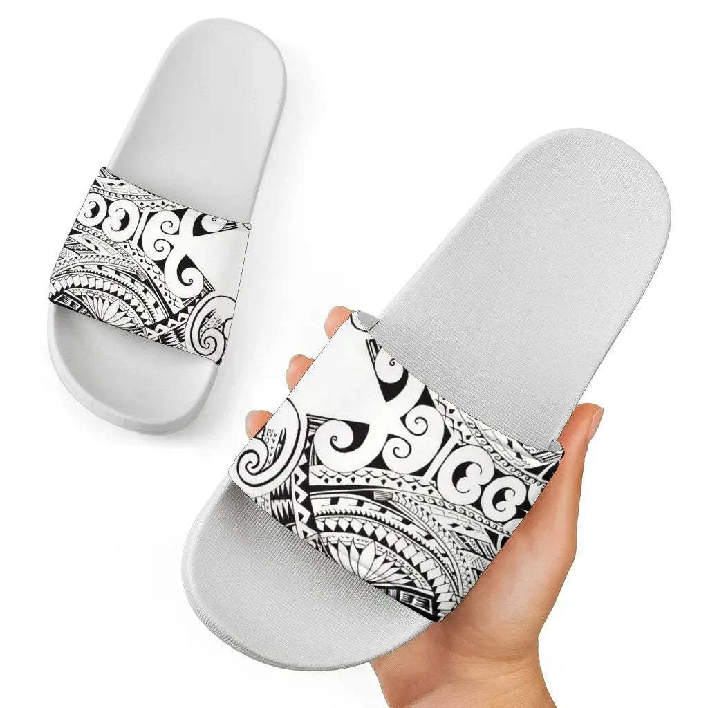 Polynesian Slide Sandals 37