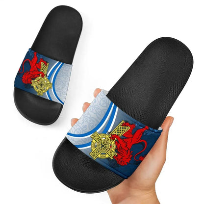 Scotland Slide Sandals Scottish Lion With Celtic Cross Black
