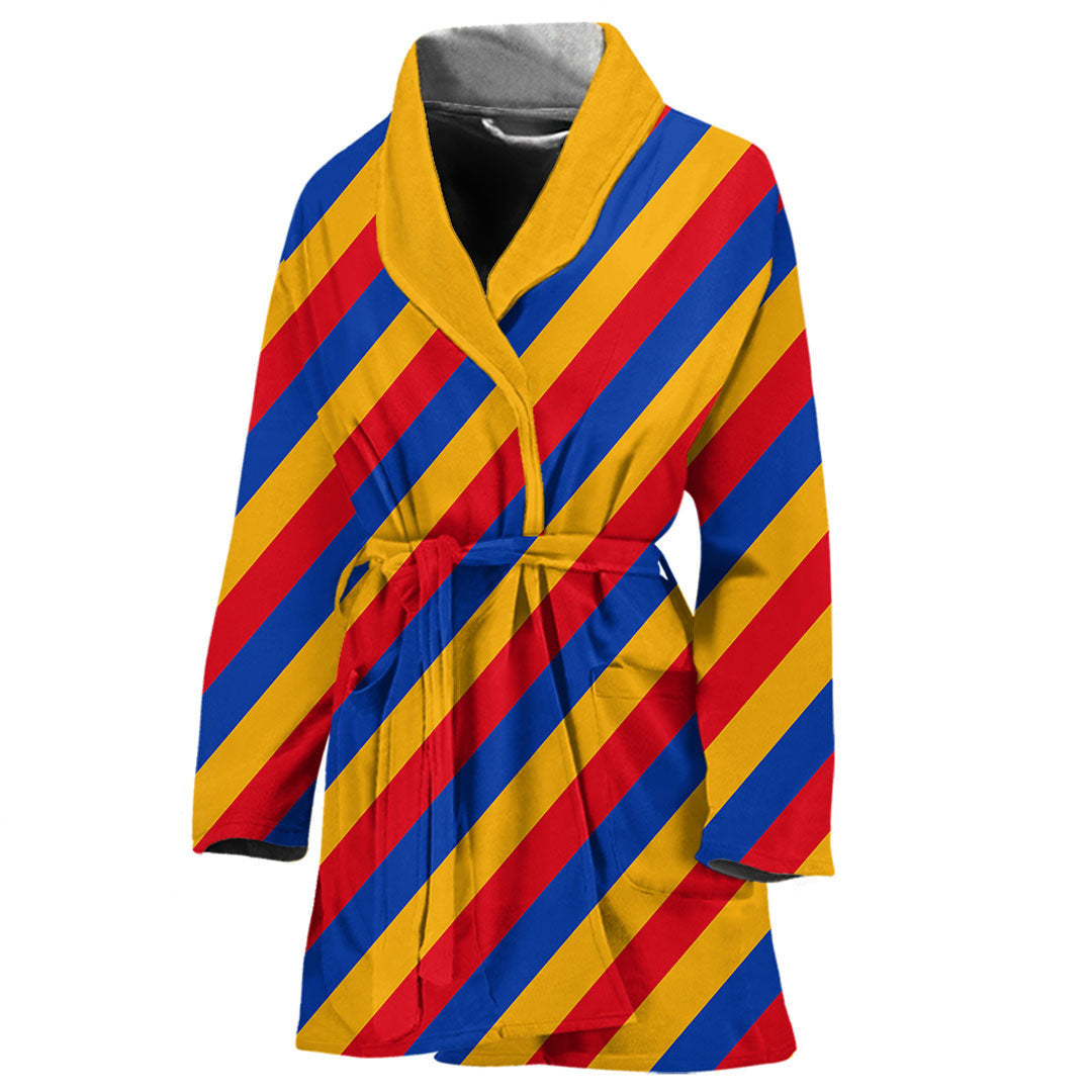 Haiti Special Grunge Flag Pullover Hoodie