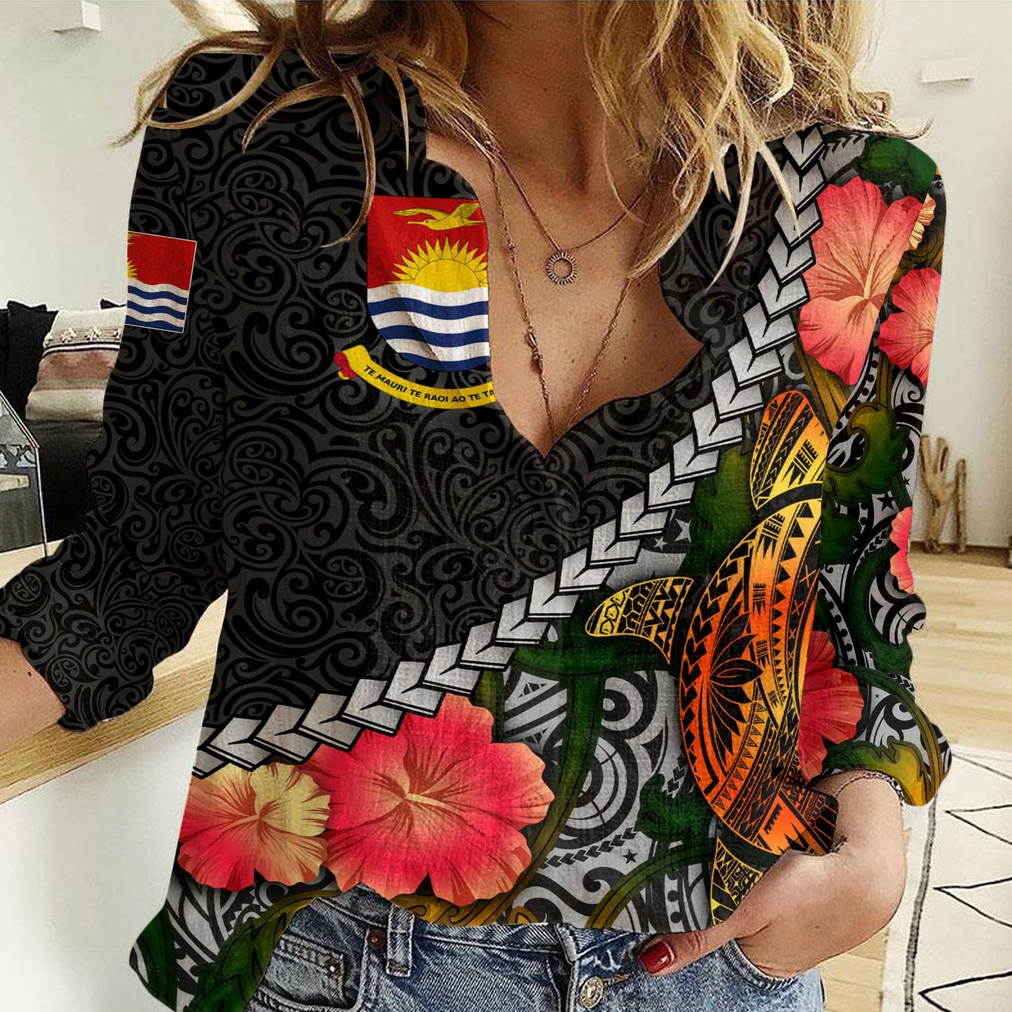 Clothing Kiribati Islands Flower And Turtle Polynesia Women Casual Shirt