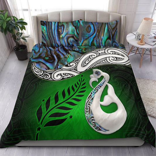 New Zealand Maori Bedding Set Silver Fern Manaia Paua Shell Glitter Green