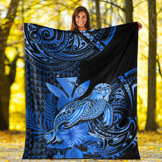 Hawaii Monk Seal Premium Blanket Kakau With Kanaka Blue