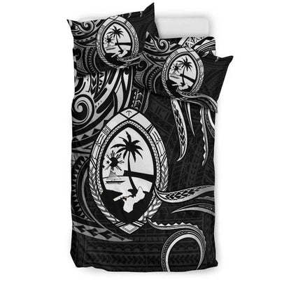 Polynesian Pride Guam With Polynesian Tribal Tattoo and Coat of Arms Bedding Set Black Version