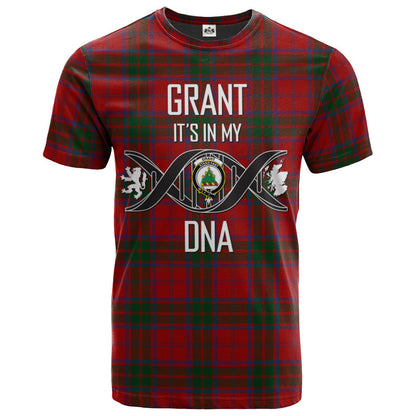 Printivon Grant (Vestiarium Scoticum) Clan DNA In Me Tartan Crest T Shirt