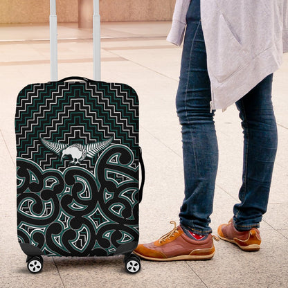 New Zealand Luggage Maori Graphic Tee patterns Green