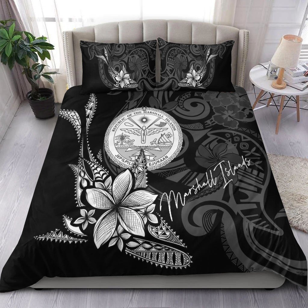 Marshall Islands Bedding Set Fish With Plumeria Flowers Style