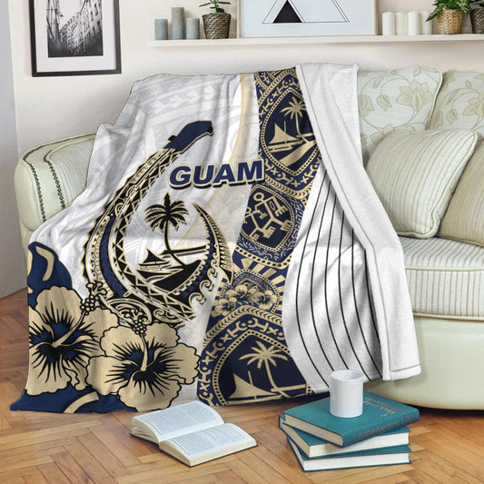 Guam Fish Hook Premium Blanket White Style
