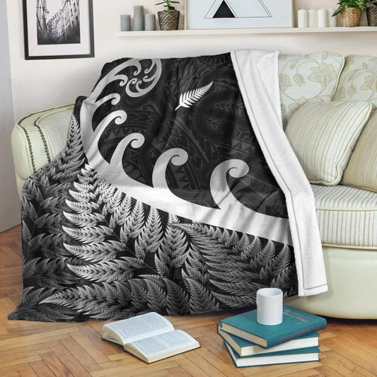 New Zealand Rugby Maori Premium Blanket Silver Fern Koru Vibes Black