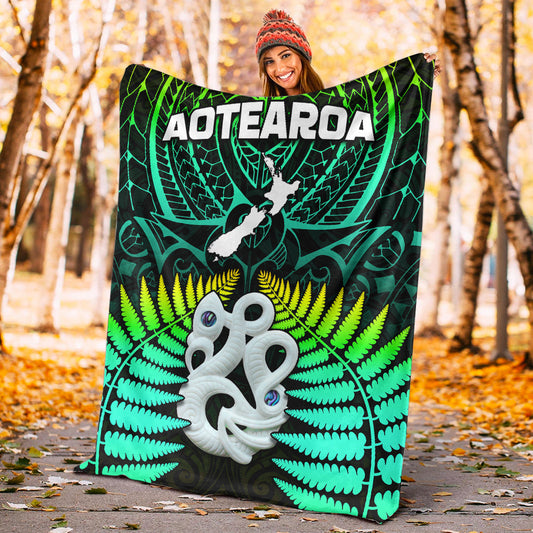 Aotearoa Fern Premium Blanket New Zealand Hei Tiki Green Style
