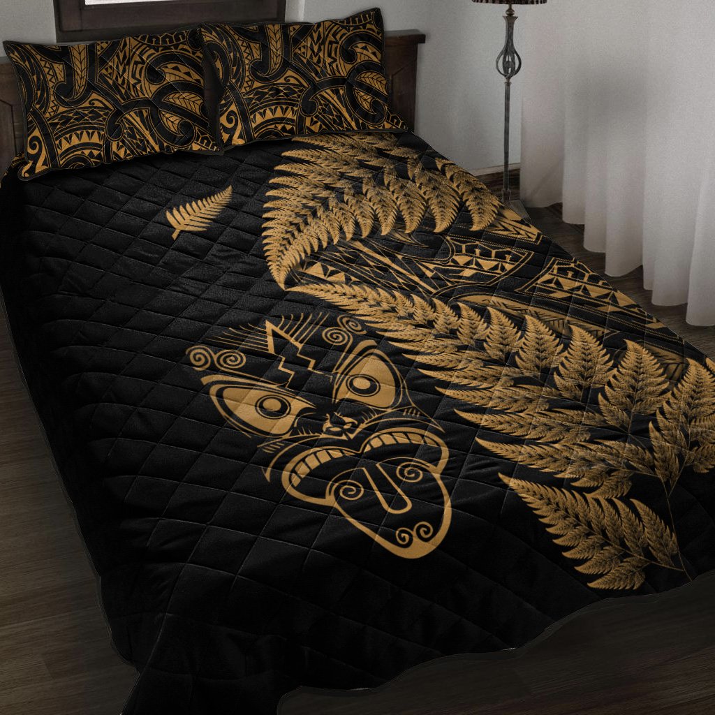 New Zealand Haka Rugby Maori Quilt Bed Set Silver Fern Vibes Gold