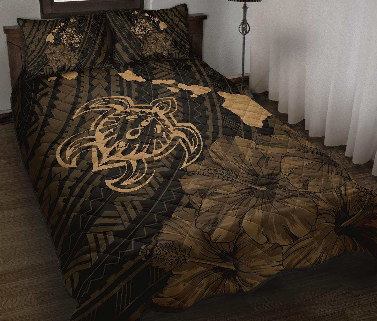 Hawaii Sea Turtle Is Swimming Toward Quilt Bed Set Gold