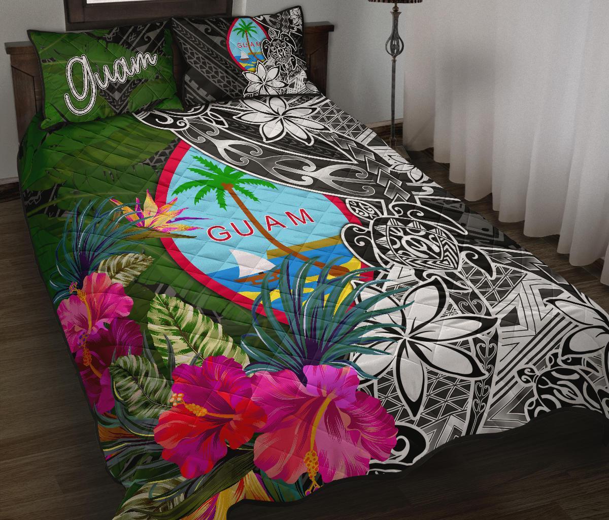 Guam Quilt Bed Set Turtle Plumeria Banana Leaf