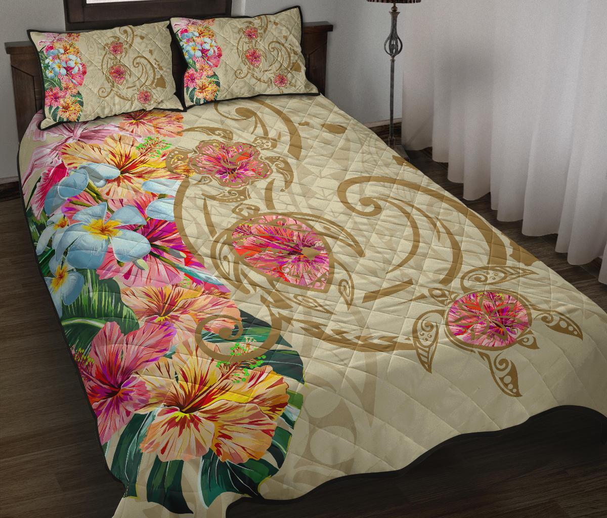 Hawaii Triple Marble Turtle Polynesian Hibiscus Quilt Bed Set AH Benjamin Style Beige