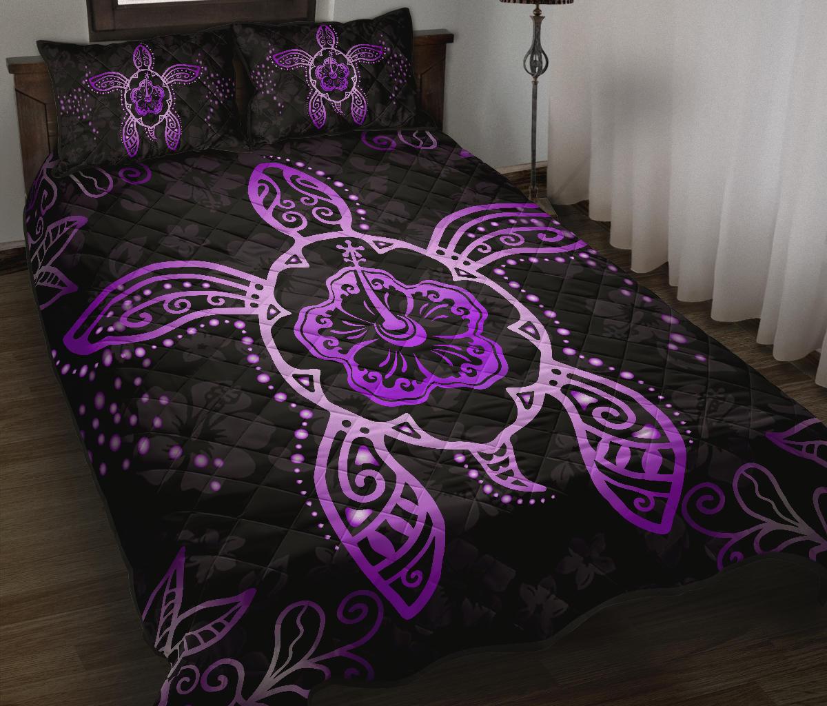 Turtle Hibiscus Violet Quilt Bed Set
