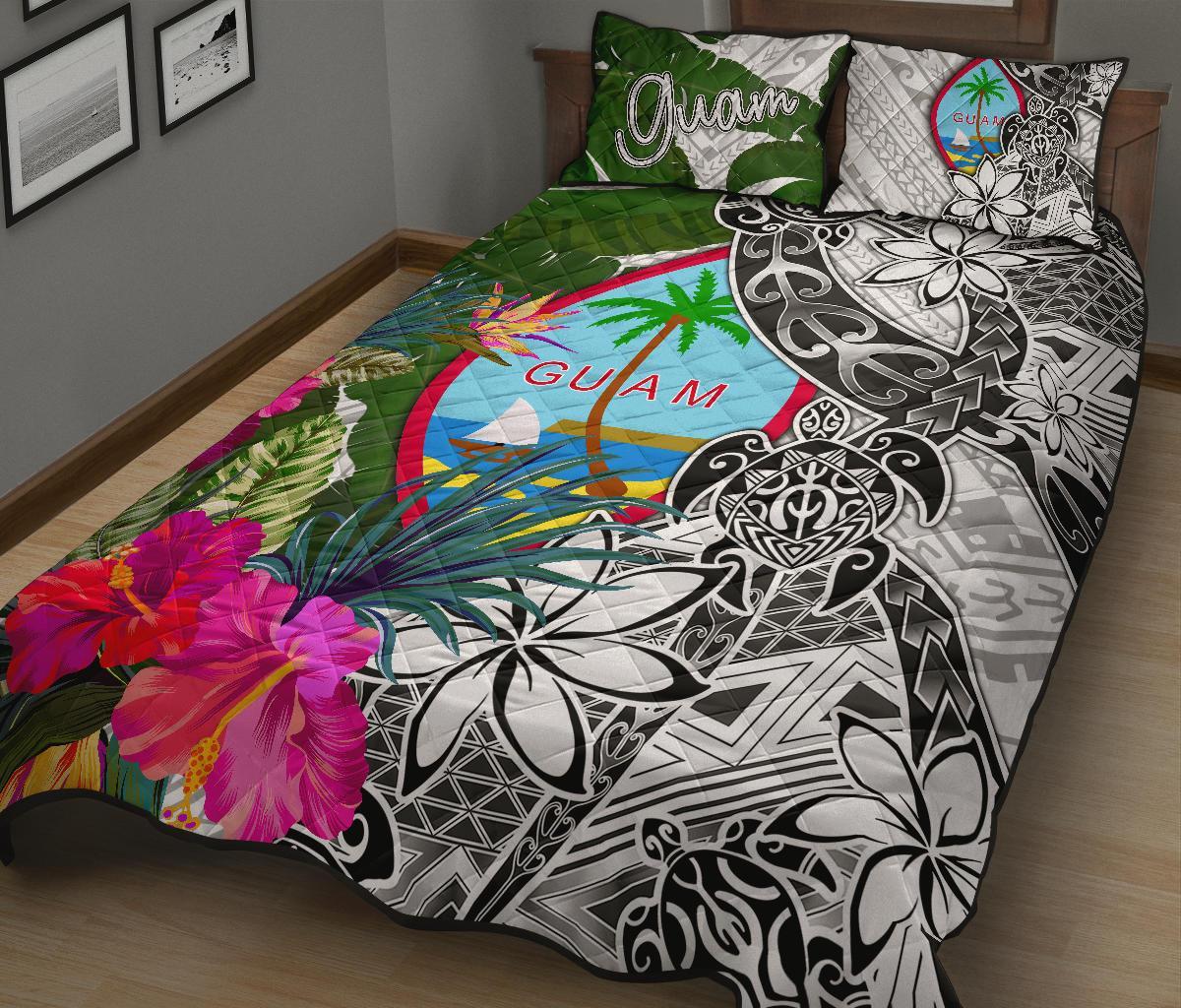 Guam Quilt Bed Set White Turtle Plumeria Banana Leaf