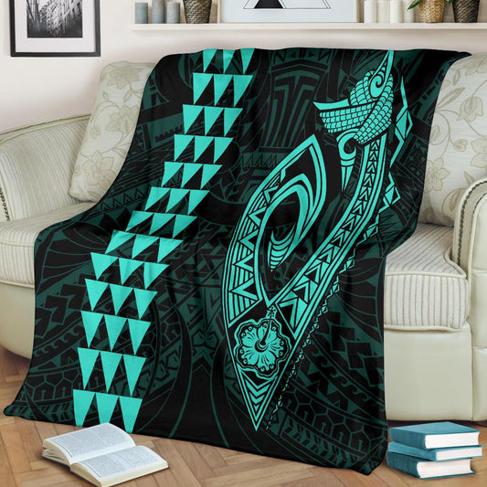 Hawaii Kakau Makau Fish Hook Polynesian Premium Blanket Turquoise
