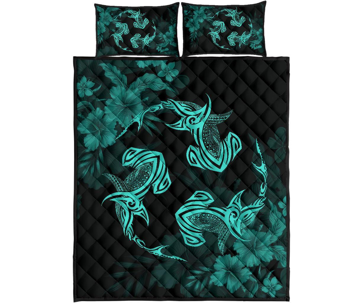 Hawaii Head Hammer Shark Hibiscus Turquoise Quilt Bed Set