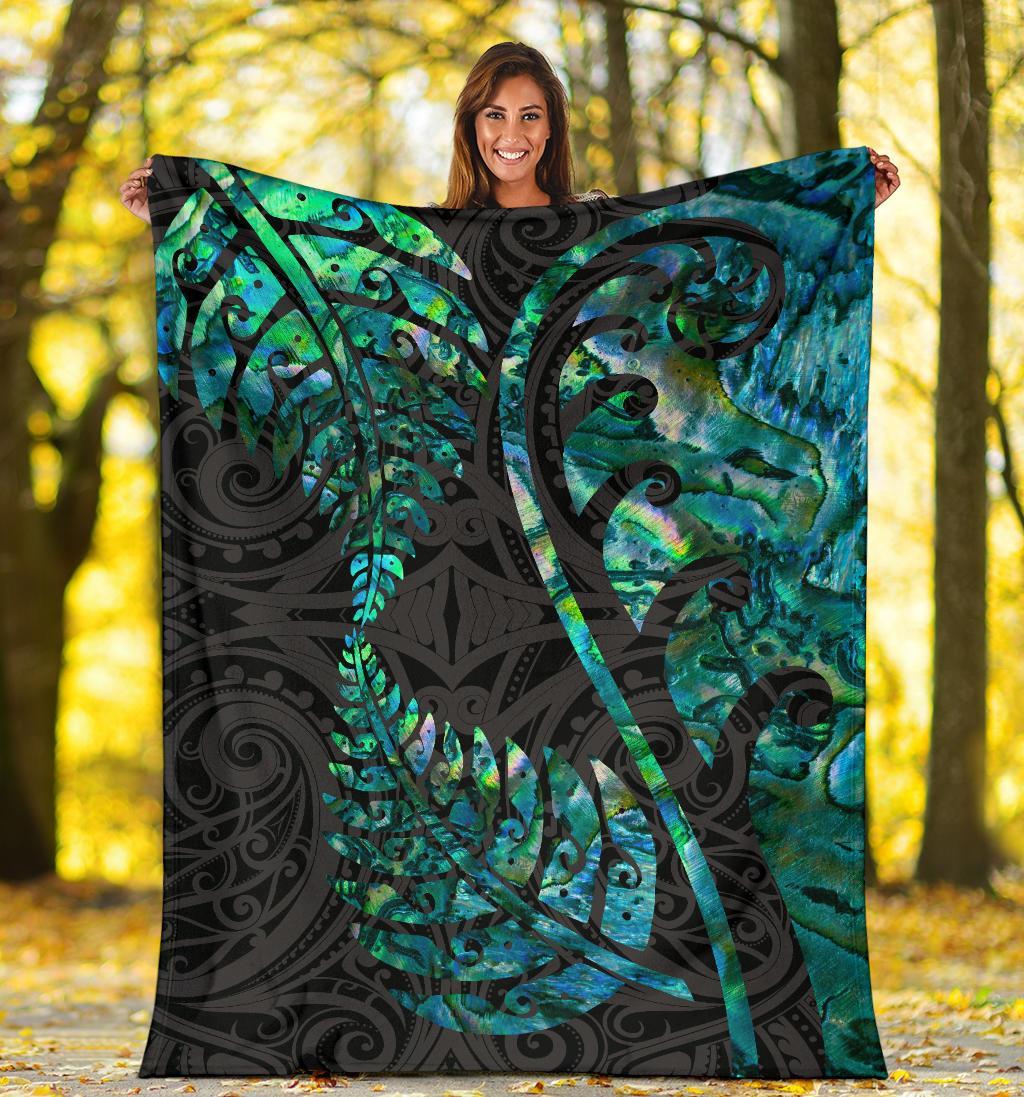 Aotearoa Maori Premium Blanket Silver Fern Koru Vibes