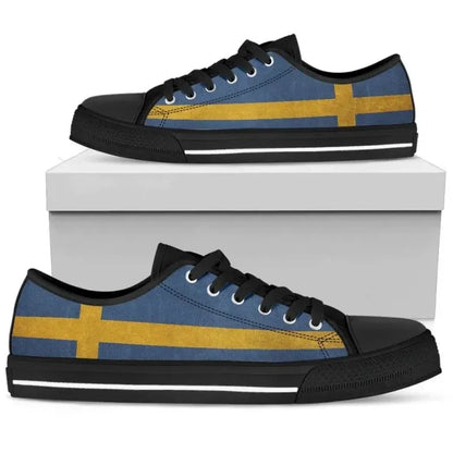Sweden Grunge Flag Low Top Shoes