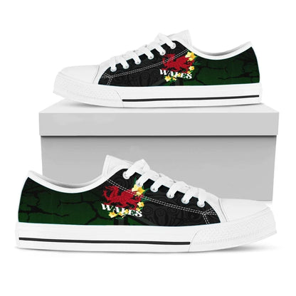 Wales Celtic Low Top Shoes The Y Ddraig Goch With Daffodil