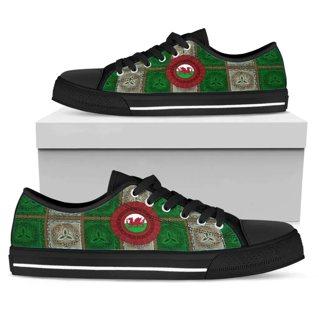 Celticone Low Top Shoes Unique Design With Dragon Wale