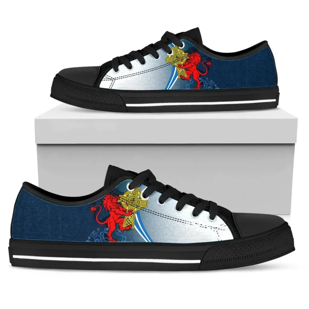 Scotland Low Top Shoe Scottish Lion With Celtic Cross