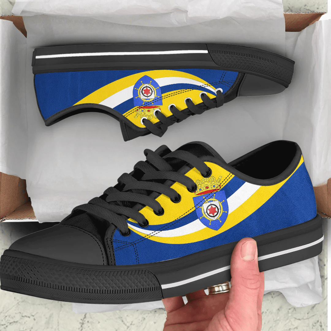 Shoes Bonaire Coat Of Arms And Flag Low Top Shoes