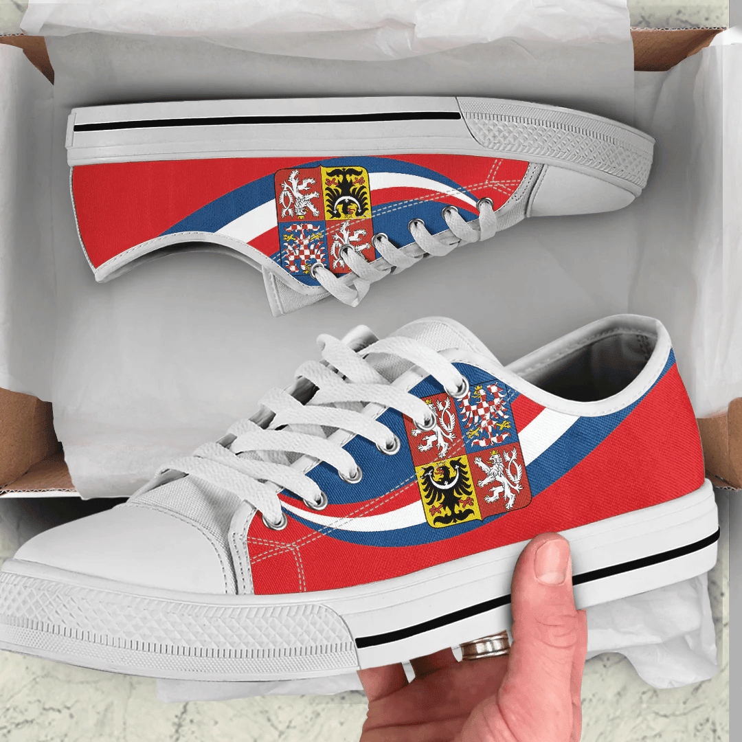 Shoes Czech Republic Coat Of Arms And Flag Low Top Shoes