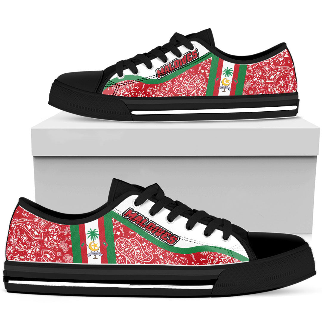 Shoes Maldives Low Top Shoes Paisley Bandana Special Style