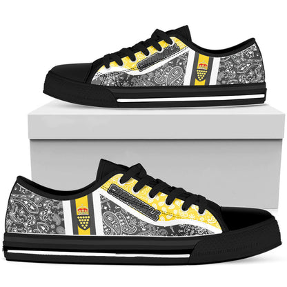 Shoes Cornwall Low Top Shoes Paisley Bandana Special Style