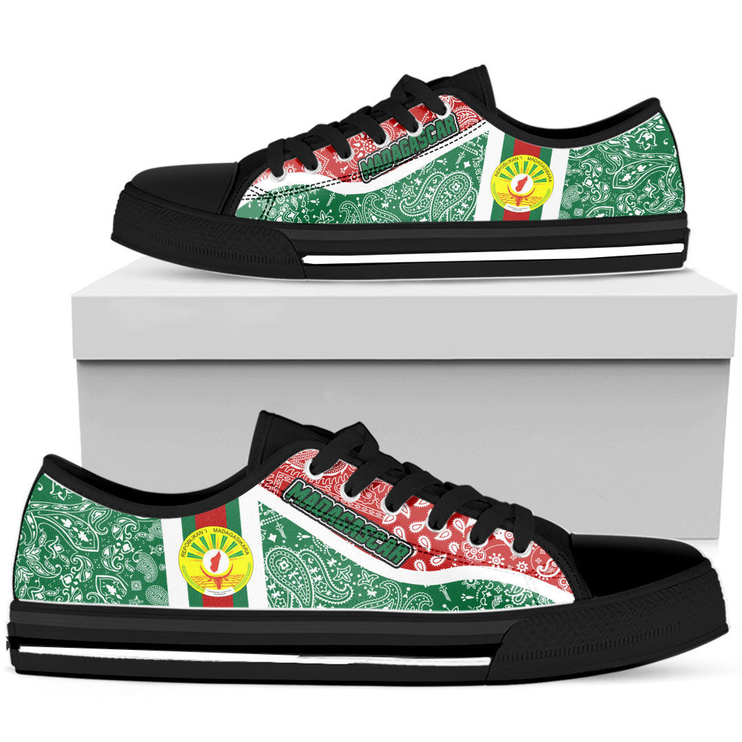 Shoes Madagascar Green Version Low Top Shoes Paisley Bandana Special Style