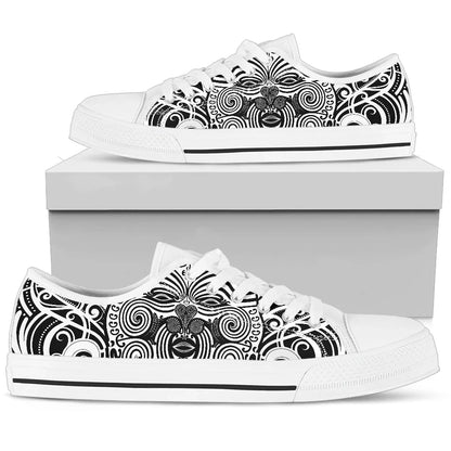 New Zealand Maori Mask Low Top Canvas Shoe