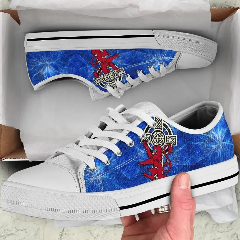 Scotland Celtic Low Top Shoes Celtic Cross & Rampant Skew Style