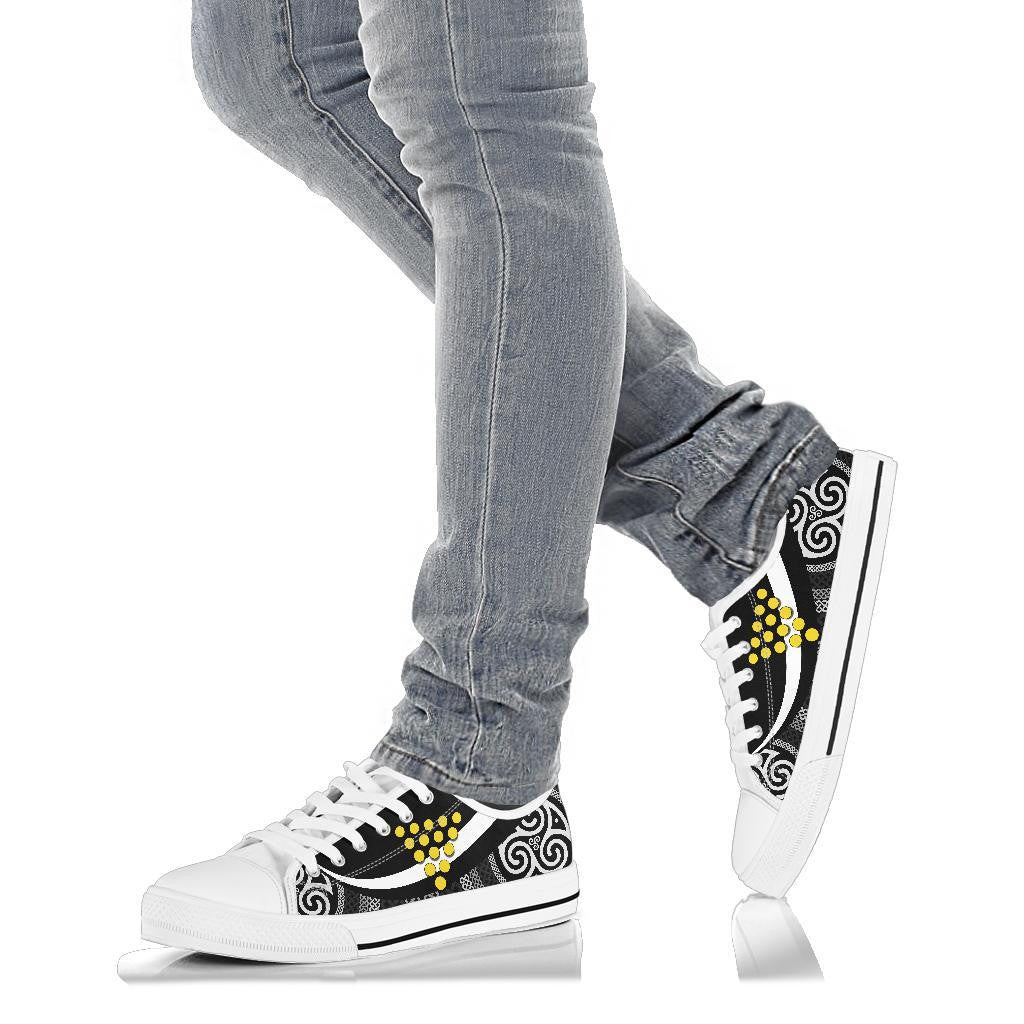 Cornwall Celtic Low Top Shoe Cornish Flag With Celtic Knot