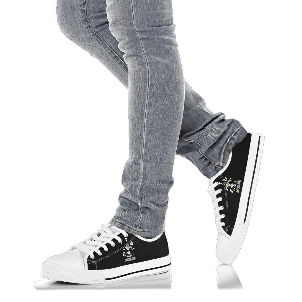 Madden Or O'Madden Ireland Low Top Shoes Women'S/Men'S