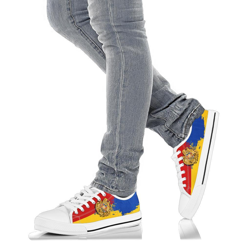 Armenia Special Low Top Shoes