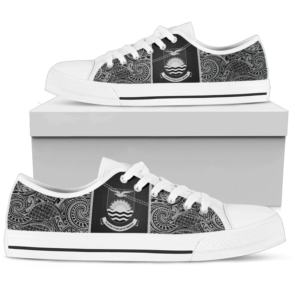 Kiribati Coat Of Arms Low Top Shoes