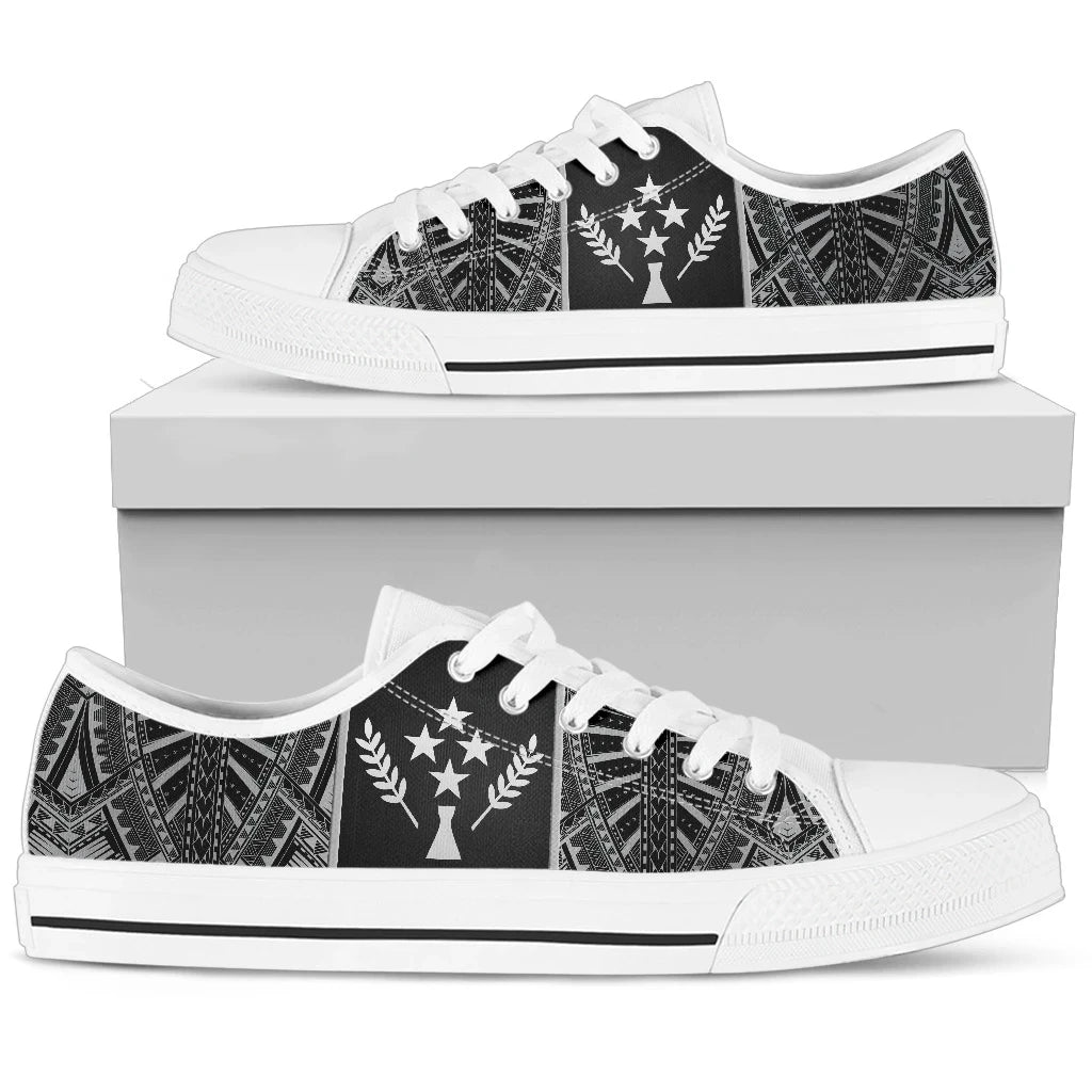 Kosrae Flag Low Top Shoes